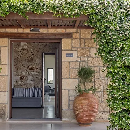 Tramonto ホテル 3*